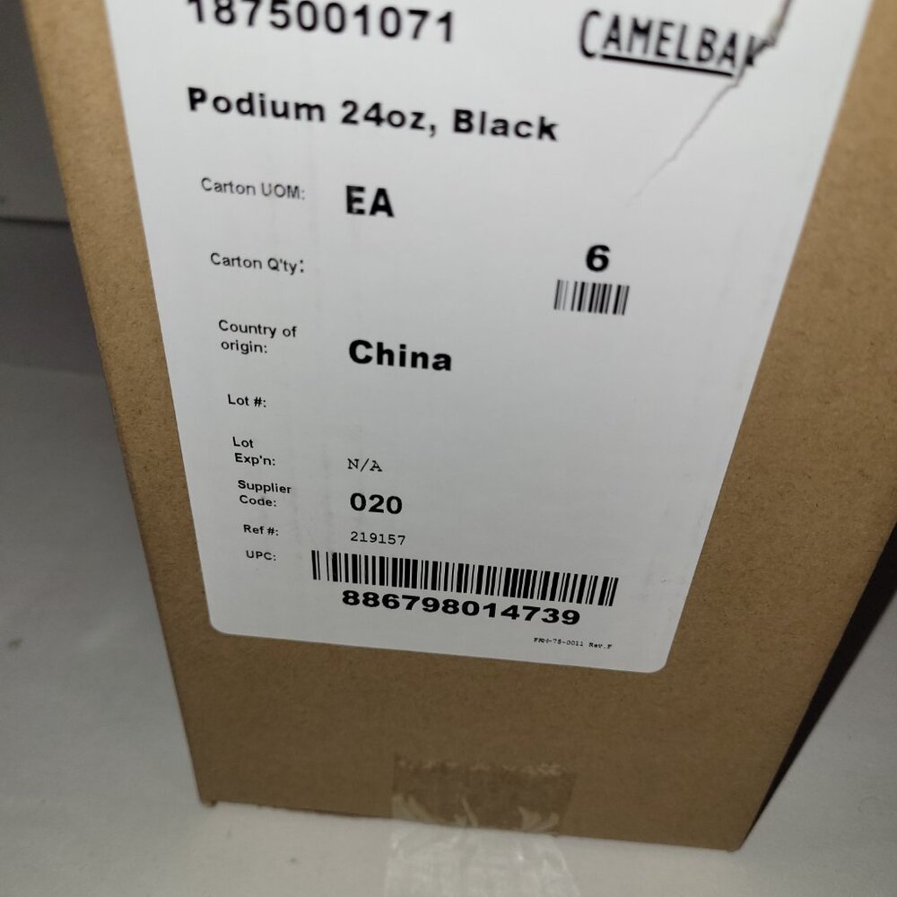 Camelbak Water Bottle Podium 24Oz Water Bottle  New w/ Tags - Picture 2 of 7